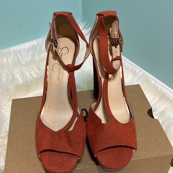 NEW JESSICA SIMPSON PLATFORM HEELS Size 10 - Picture 7 of 8